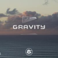 7年振りとなるジョンジョン・フローレンスの主演作品「Gravity」の予告編動画