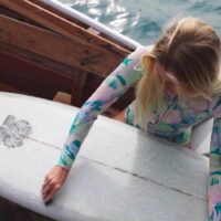 期待の大物が登場！ビラボンによるルビー・サウスウェルのウェルカム動画