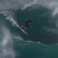 21/22年シーズンに炸裂したサンセット!ジョンジョン・フローレンスのフリーサーフ動画