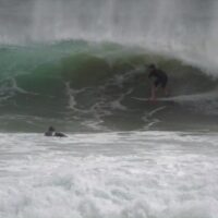 豪バイロンベイでバレルセッション!メインブレイクでのフリーサーフィン動画