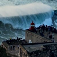 22/23年シーズンのファーストスウェル!ナザレ(ポルトガル)でのフリーサーフ動画