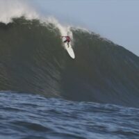 北カリフォルニアのマーヴェリックスが12月28日に炸裂!フリーサーフィン動画