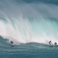 エディイベントもスタンバイとなった1月11日!ワイメアでのビッグサーフ動画