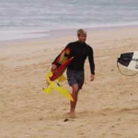 ジョンジョンにケリーも登場！オアフ島ノースショアのノベルティバレル動画