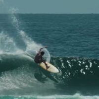 究極マシンブレイクのレストラン(フィジー)!水野ノアのフリーサーフィン動画