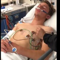 若手チャージャーが溺死寸前:シップスターンブラフで発生したワイプアウト事故