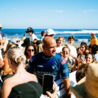 ミッドシーズンカットのケリー・スレーターがツアー残留!ワイルドカード発表