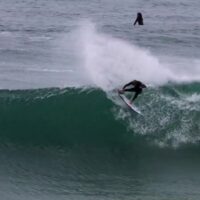 レジェンドのミック・ファニング!ゴールドコーストでのフリーサーフ動画