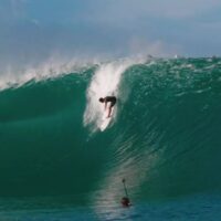 4月終わりにチョープー炸裂！ネイザン・フローレンスのタヒチへのスラブツアー動画