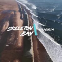 ケリーもスケルトンベイへ！ジェイミー・オブライエンのナミビアトリップ動画