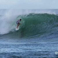 2023年シーズン終盤のオアフ島サウスショア!アラモアナボウルでのフリーサーフ動画