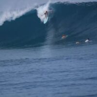 ビッグスウェルヒットのメンタワイ諸島アイスランズ!フリーサーフィン動画