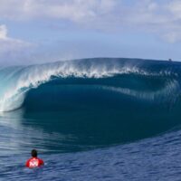 パリ五輪最終選考となる2024年ISAイベントの出場サーファーの要件が厳格化へ