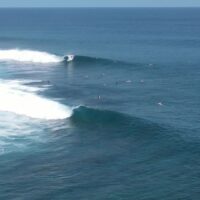 QS会場となっているインドネシアのスマトラ島南部クルイへのサーフトリップ動画