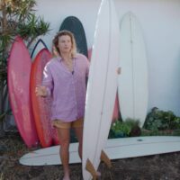 スタイルマスターのリア・ドーソンが紹介するサーフボードラインナップ動画