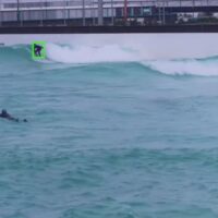 ウェイブプール革命!AI自動撮影でライディング映像を提供する「Flowstate」