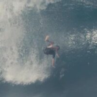 ハワイのオアフ島ノースショアで発生したワイプアウト!強烈な18選動画