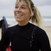 ココ・ホーがフランス南西部へ!ステフも登場するフリーサーフィン動画