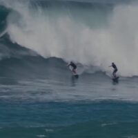 ブラックフライデーにビッグスウェル炸裂!オアフ島ワイメアでのフリーサーフ動画
