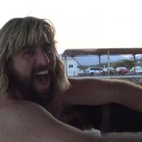 ウェイド・カーマイケルがメキシコのバラ・デ・ラ・クルスへ！フリーサーフ動画