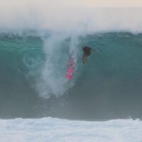 レアな高評価が付いた2023年12月3日のパイプライン!フリーサーフィン動画