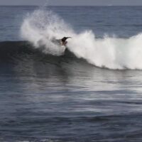 ホームのバリ島(インドネシア)で見せた和井田理央の2023年フリーサーフ動画