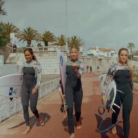 ミラとアネットの若手ロキシーガールズがCTイベント期間のポルトガルへ