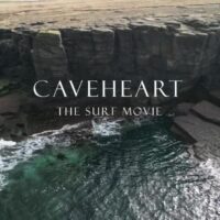 メイソンとシェルドンの寒冷地ウェッジ探しサーフトリップ作品「CAVEHEART」