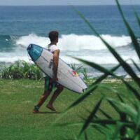 インドネシアのシメルー島へ!ジョアン・チアンカのフリーサーフィン動画