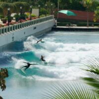 世界最長人工波を発生させるボアヴィスタヴィレッジのウェイブプール1周年動画
