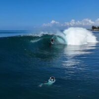 バリ島のシークレットスポット！ライトバレルでのフリーサーフィン映像