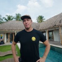 サーファーはフィリピン航空利用に注意!ジェイミー・オブライエンVlog動画