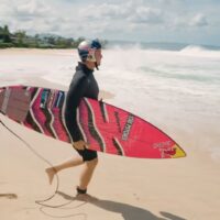 24/25年シーズンの1stスウェルがパイプにヒット！ジェイミー・オブライエンVlog