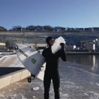 欧州最大ウェイブプール「ロストショア」！プロが訪れた厳寒期のトリップ動画