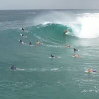 2025年シーズンの1stスウェルがヒット！スナッパーロックスでのフリーサーフ動画