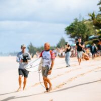 ハードコンディションでメンズが開催!2025年CT初戦「パイププロ」3日目