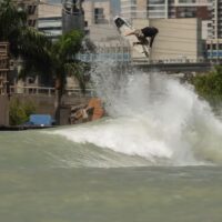 【必見】ジェイコブ・シークリーが世界初メイク!アーリーウープビッグスピン動画