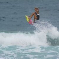 若手オージーガールで注目のレイハニ・ゾリック！初サーフムービーを公開