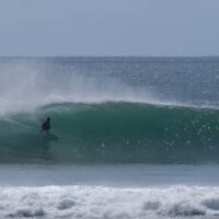 シーズン到来を告げるファーストスウェル！バリ島バランガンでのフリーサーフ動画