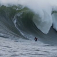 マーヴェリックスが狂気のコンディションへ！3月27日トウインサーフィン動画