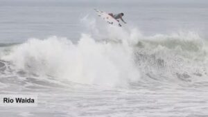 和井田理央がホームのバリ島へ！ウルワツとクラマスでのフリーサーフィン動画