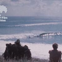 今では信じられないガラガラだった80年代のバリ島ウルワツでのフリーサーフ動画