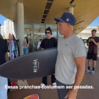 ケリーとガブリエルがウェイブプールで夢のセッション!フリーサーフィン動画