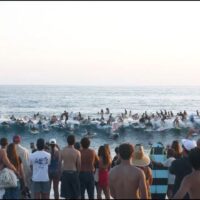 前乗りなどサーフエチケット無視のサーフイベント「Slamarack」ハイライト動画