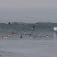 混んでるブレイクで波を取るポジショニング!バリ島クラマスでのフリーサーフ動画