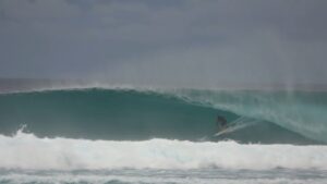 メンタワイ諸島ランスライト！2025年のトップコンディションでのフリーサーフ動画