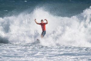 クロスビー・コラピントの2025年シーズンのCTサバイバルストーリー動画