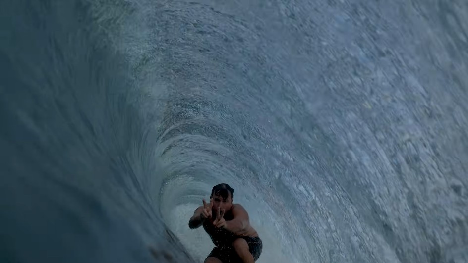 雨季序盤のスマトラ島クルイ！ブレノのマンディリビーチでのフリーサーフ動画