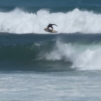 オフシーズンに西オーストラリア州ノースポイントが炸裂！フリーサーフィン動画