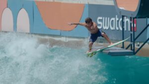 メイソン・ホーの2025年フリーサーフィンの総まとめハイライト動画